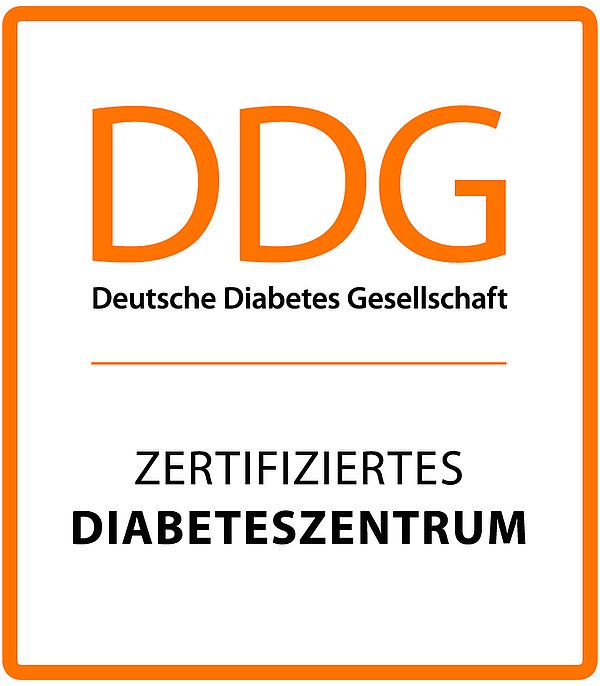 Logo der Deutschen Diabetes Gesellschaft mit dem Text 'Zertifiziertes Diabeteszentrum' in orange und schwarz
